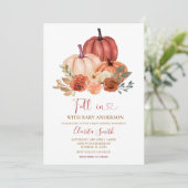 Kleiner Kürbisfall in Liebe Kinderdusche Einladung (Stehend Vorderseite)