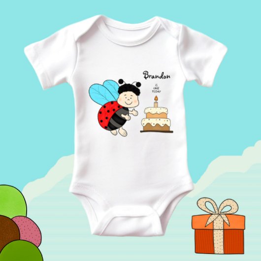 Kleiner Ladybug mit Kuchen Baby Strampler