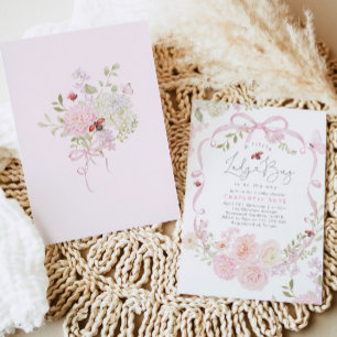 Kleiner Marienkäfer Rosa Schleife Wildblumen-Baby- Einladung