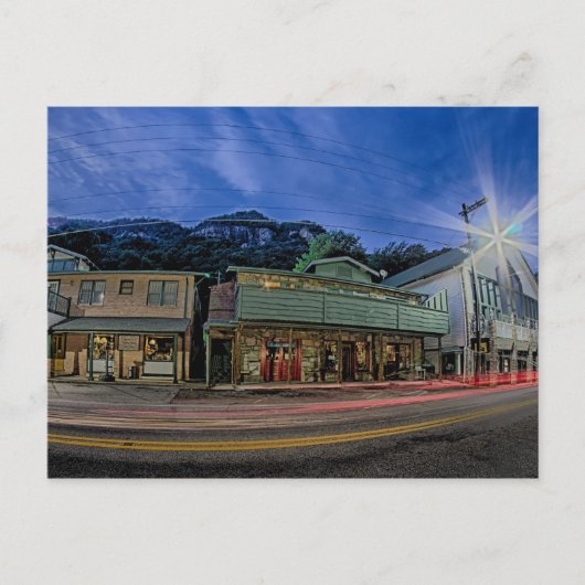 Kleiner Ort in der Nähe des Sees lockt Nord-Carol Postkarte (Vorderseite)