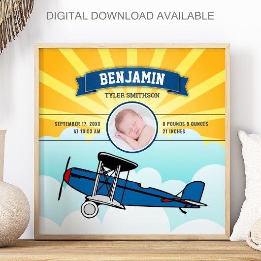 Kleiner Pilot Blaues Flugzeug Baby-Foto Geburtssta Poster