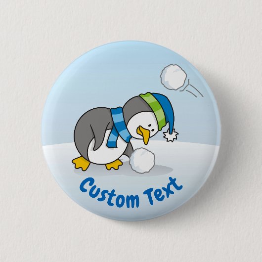 Kleiner Pinguin bekommt eine Schneeball Button (Vorderseite)