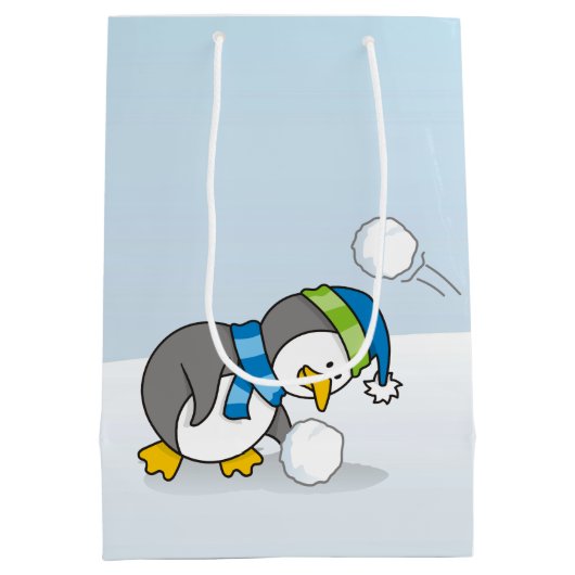 Kleiner Pinguin bekommt eine Schneeball Mittlere Geschenktüte (Rückseite)