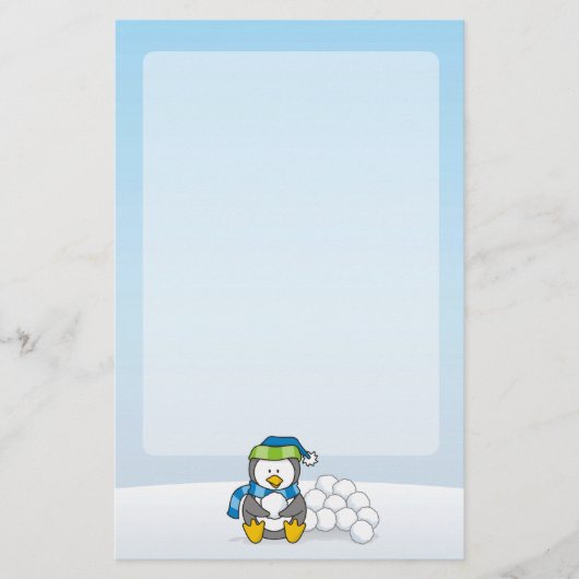 Kleiner Pinguin mit Schneebällen Briefpapier (Vorderseite)