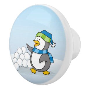 Kleiner Pinguin mit schneebedeckten Kugeln Keramikknauf
