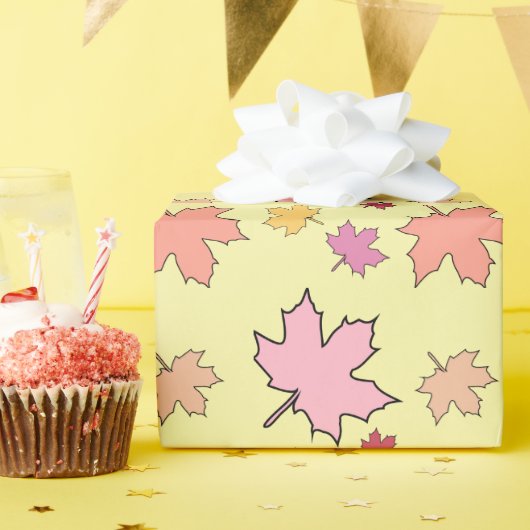 Kleiner Pumpkin Fall in Liebe Herbstblätter Geschenkpapier (Geburtstagsparty)