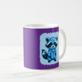 Kleiner Raccoon in blauer Tasse (VorderseiteRechts)