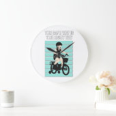 Kleiner Radfahrer - Der sichere Weg ist der richti Große Wanduhr (Zuhause)