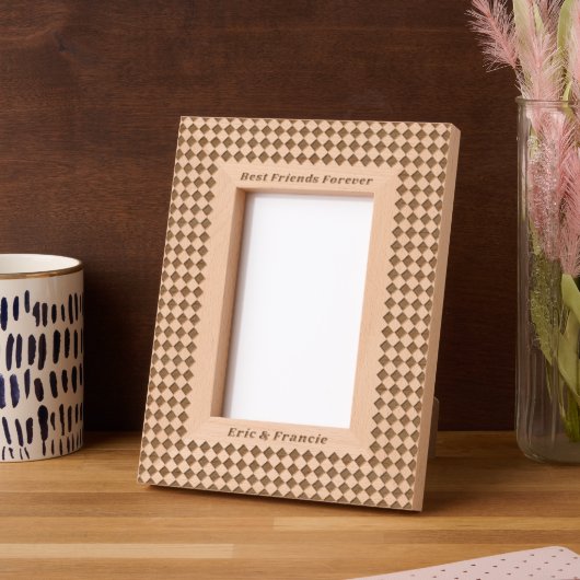 Kleiner Rahmen für das Schachbrettmuster mit den b (Linke Ecke)