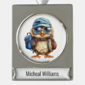 Kleiner Reisender - Kid Owl mit Rucksack Banner-Ornament Silber (Vorderseite)