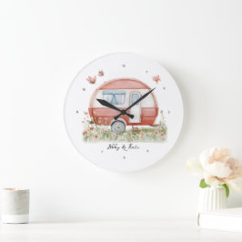 Kleiner rosa Glamper-Camper mit Schmetterlingen Große Wanduhr