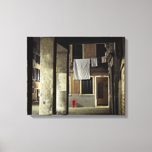 KLEINER ROTER HYDRANT LEINWANDDRUCK (Vorderseite)