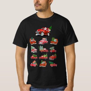 Kleiner roter LKW, der einen Weihnachtsbaum holt T-Shirt