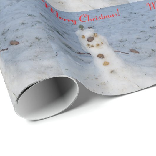 Kleiner Schneemann mit Pine Cone Nose Wrapping Pap Geschenkpapier (Rolleneckpunkt)