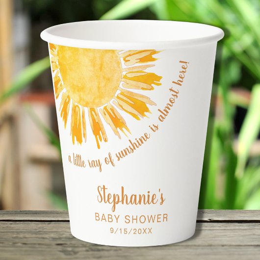 Kleiner Sonnenbrunnen-Duschkopf Pappbecher