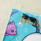 Kleiner Taucher mit Meeresleben im Ozean Strandtuch (Beispiel)