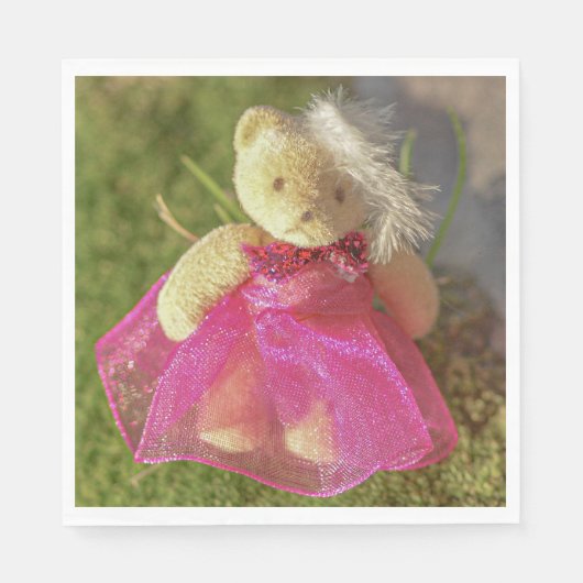 Kleiner Teddybär in rosa Party Serviette (Vorderseite)