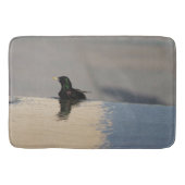 Kleiner Vogel im Wasser Badematte (Vorderseite)