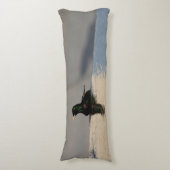 Kleiner Vogel im Wasser Seitenschläferkissen (Vorderseite Vertikal)