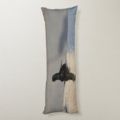 Kleiner Vogel im Wasser Seitenschläferkissen (Rückseite (Vertikal))