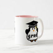 Kleines Absolventpenguin-Abschluss-Geschenk Zweifarbige Tasse (VorderseiteRechts)
