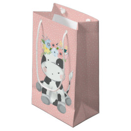 Kleines Baby Kuh Calf mit Blumenkronenpastel rosa Kleine Geschenktüte