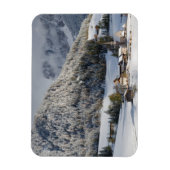 Kleines Bergdorf im Schneeeckmagnet Magnet (Vertikal)