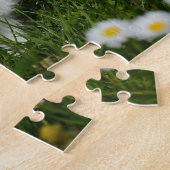 Kleines Braun- und Weißgebälk in Blume Puzzle (Seite)