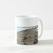 Kleines Compton, RI - Sakonnet Punktwellenbrecher Kaffeetasse (VorderseiteRechts)