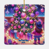 Kleines Cowgirl Stehend vor Baumgewohnheiten Keramikornament (Rückseite)