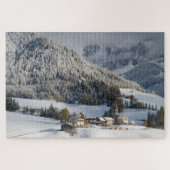 Kleines Dorf im Schnee in den Alpen im Winter Puzzle (Horizontal)