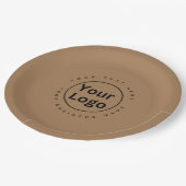 Kleines Firmenlogo braun Pappteller (Schrägansicht)