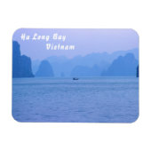 Kleines Fischerboot in Ha Long Bay - Vietnam, Asie Magnet (Horizontal)