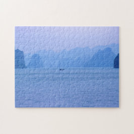 Kleines Fischerboot in Ha Long Bay - Vietnam, Asie Puzzle
