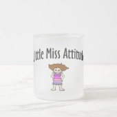 Kleines Fräulein Attitude Mattglastasse (Mittel)