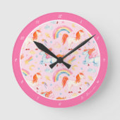 Kleines Girl Pink Einhorn Muster mit Vorname Runde Wanduhr (Vorderseite)