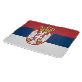 Kleines Glasschneidbrett mit serbischer Flagge Schneidebrett (Ecke)