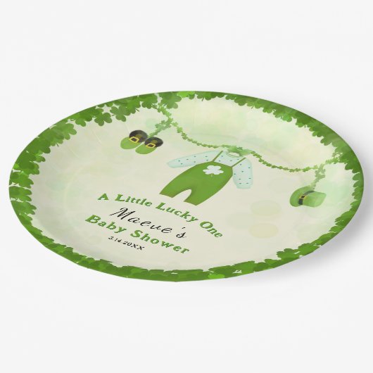 Kleines Glück 1 Kleeblatt Baby Outfit Babydusche Pappteller (Schrägansicht)