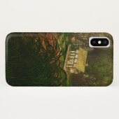 Kleines Haus im Big Woods iPhone Case (Rückseite (Horizontal))