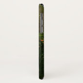 Kleines Haus im Big Woods iPhone Case (Hinten/Links)