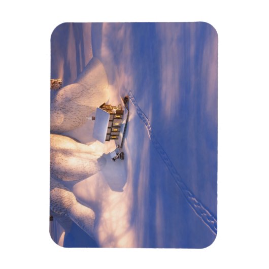 Kleines Haus im schneeflexiblen Magnet (Vertikal)