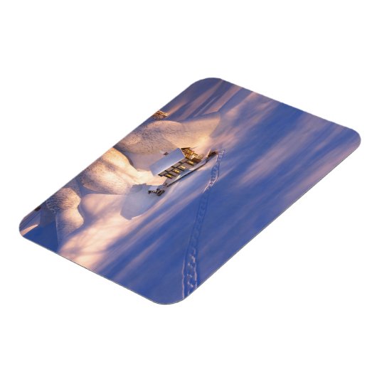 Kleines Haus im schneeflexiblen Magnet (Linke Seite)