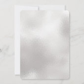 Kleines Hirsch in einem weißen Wald Winterwald Einladung (Rückseite)