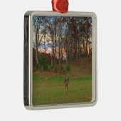 Kleines Hirsch und rosa Sonnenuntergang Silbernes Ornament (Rechts)