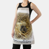 kleines Huhn ,niedliche hühnchen im stroh Schürze (InSitu)