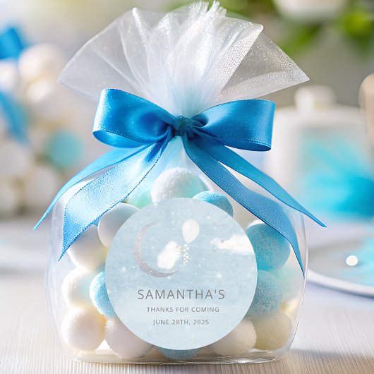 Kleines Lamm mit klassischem Rundaufkleber aus Bal Runder Aufkleber