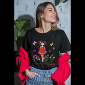 Kleines Mädchen im Garten T-Shirt