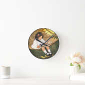 Kleines Mädchen in Hängematte Runde Wanduhr (Zuhause)