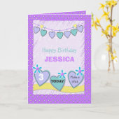 Kleines Mädchen lila grüner Geburtstag Karte (Gelbe Blume)