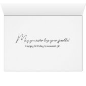 Kleines Mädchen mit rotem Lipstick Geburtstag (Innenansicht Horizontal (Unten))